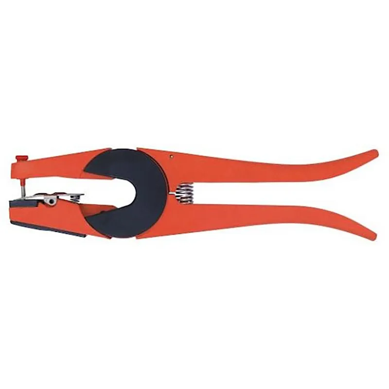 Ear tag applicator